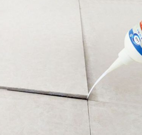 大观瓷砖空鼓维修公司分享卫生间瓷砖脱落的原因可能有以下几点